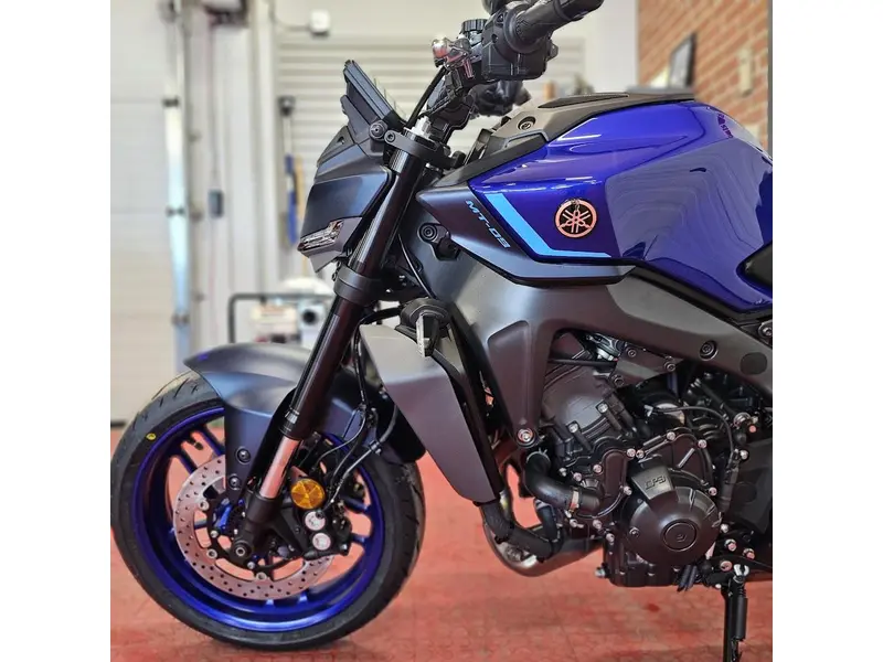 2026 Yamaha MT-09 thumbnail 5