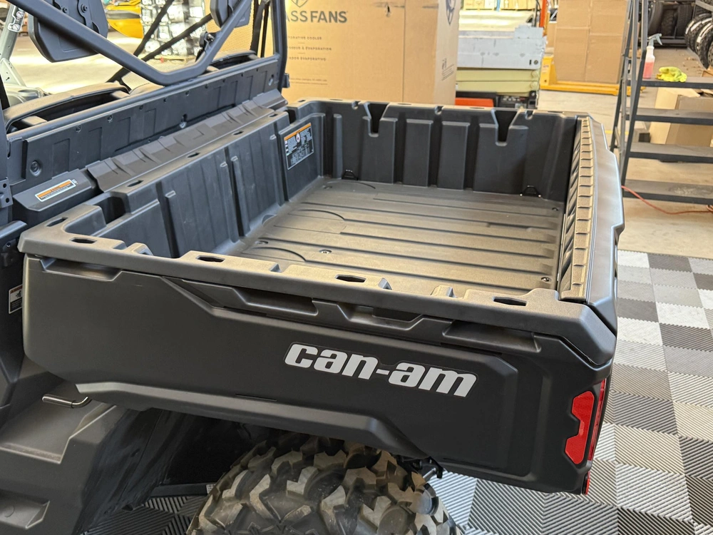 2026 Can-am Ssv Def Dps 62 Hd9 Gn 26 alt