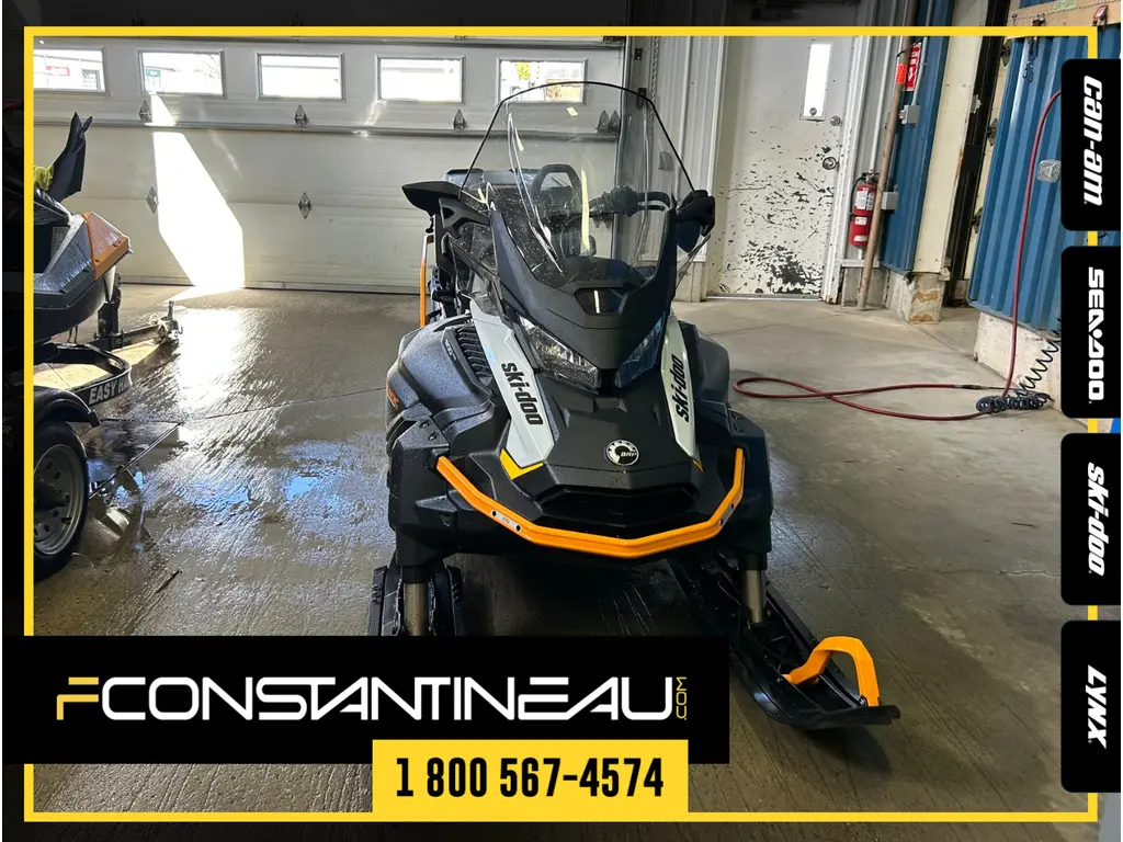 2026 Ski-Doo Skandic SE SWT 900 ACE 