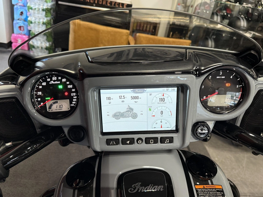 2025 Indian Motorcycle Chieftain Dark Horse, Storm Gray, 50s Dark Horse® alt