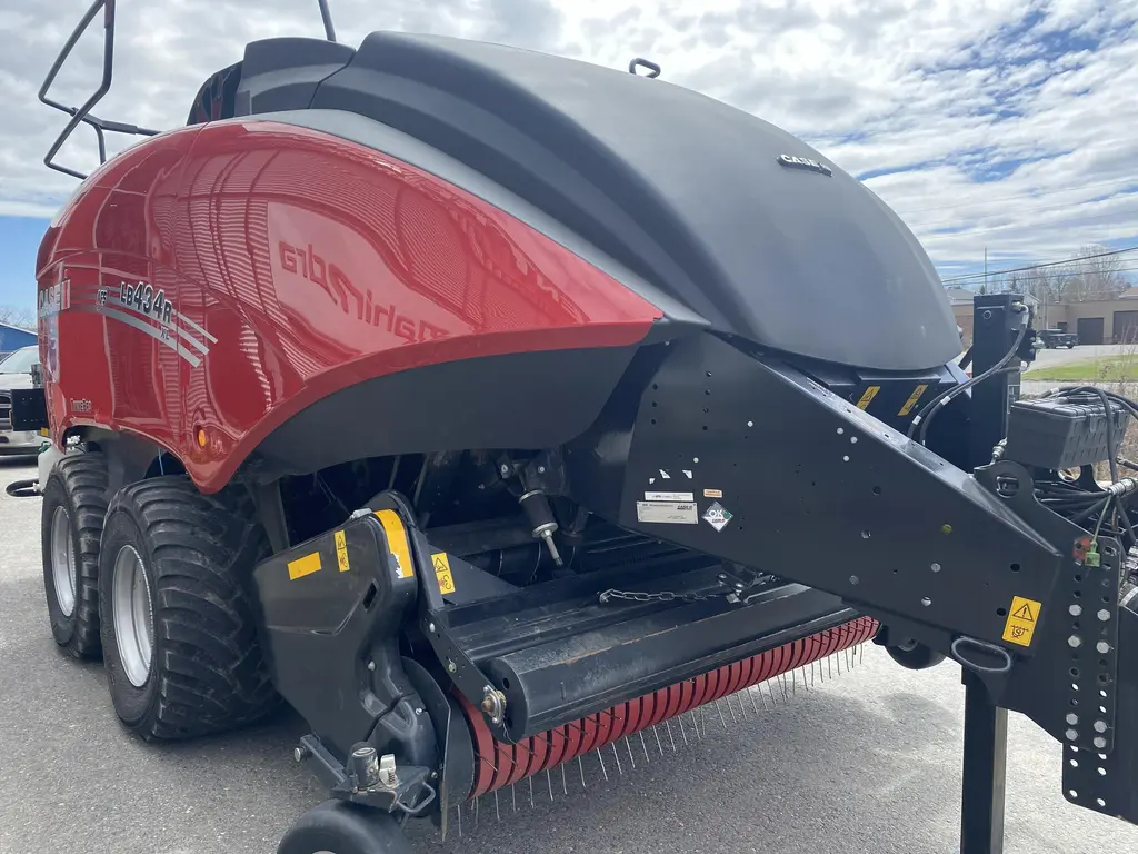 2023 Case IH LB434XL
