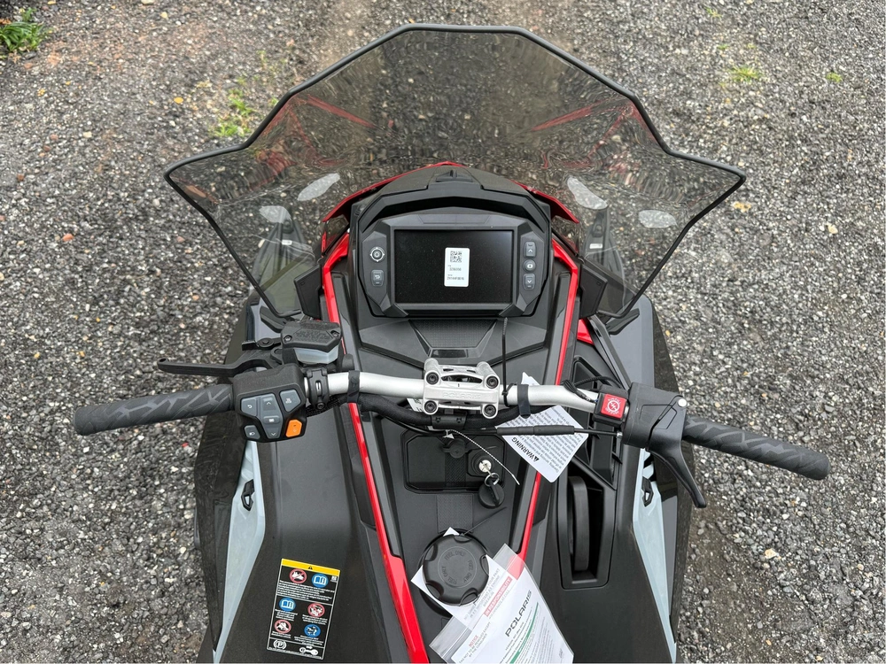 2025 Polaris 650 Voyageur 146 alt