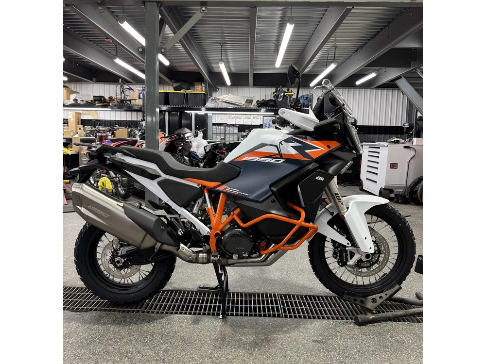 2026 Ktm 1390 Super Adv R alt