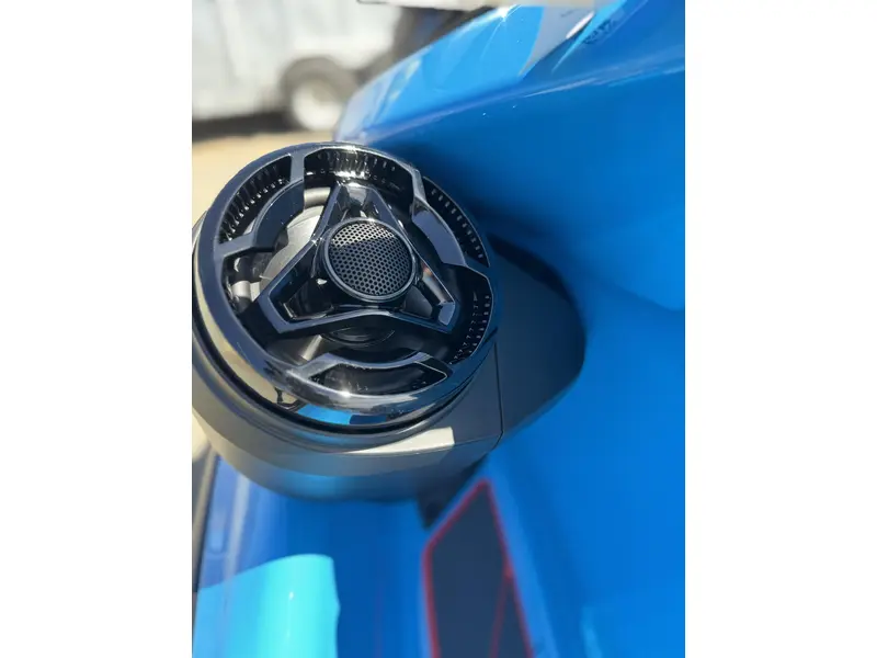 2026 Sea-Doo RXP X 325 w/AUDIO & iBR