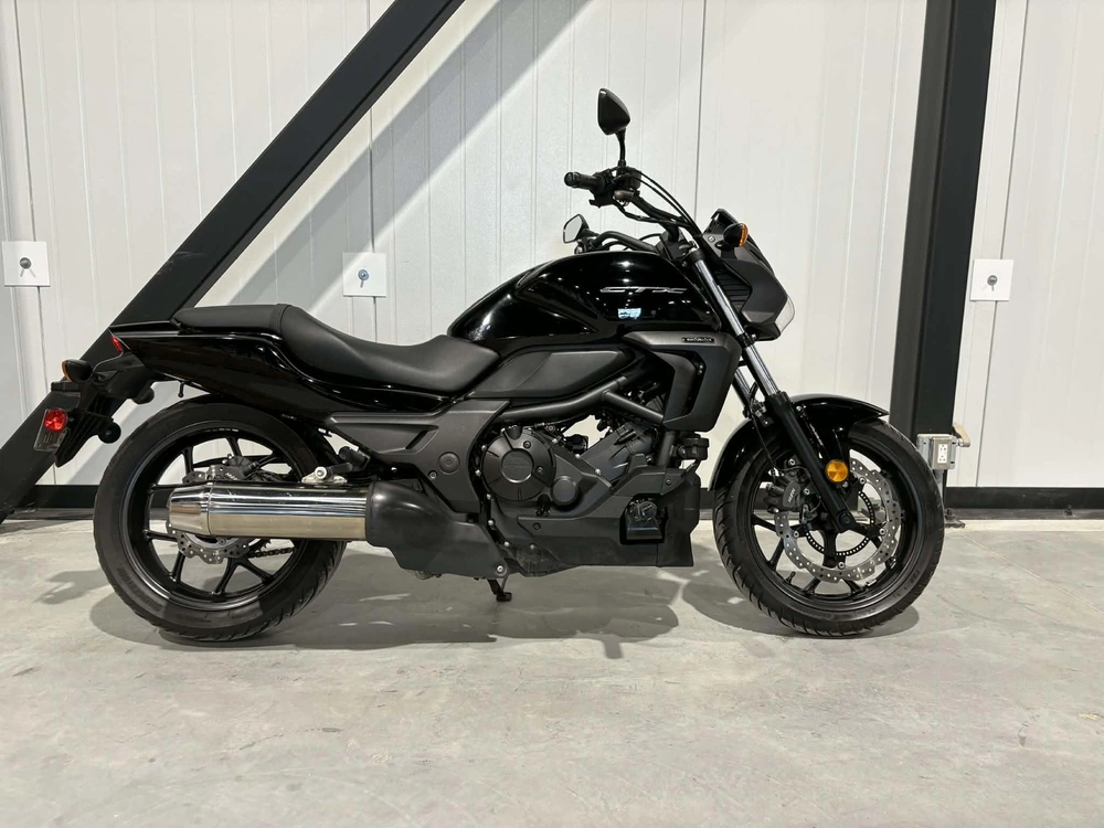 Honda Ctx 700 2014 alt
