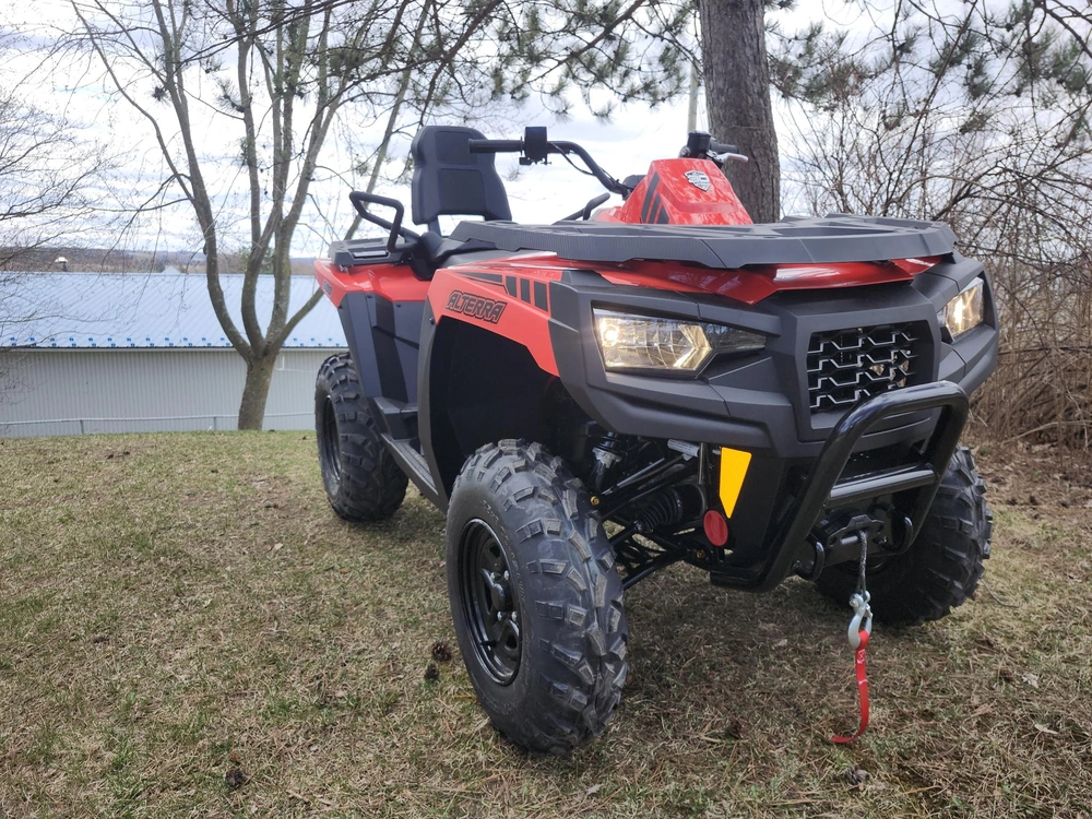 Arctic Cat Alterra 600 Trv Rouge 🎯 Vtt 2 Places Travail Confort Chasse Forêt Outlander Max Kodiak 700 Remorquage 🟢 2026 alt