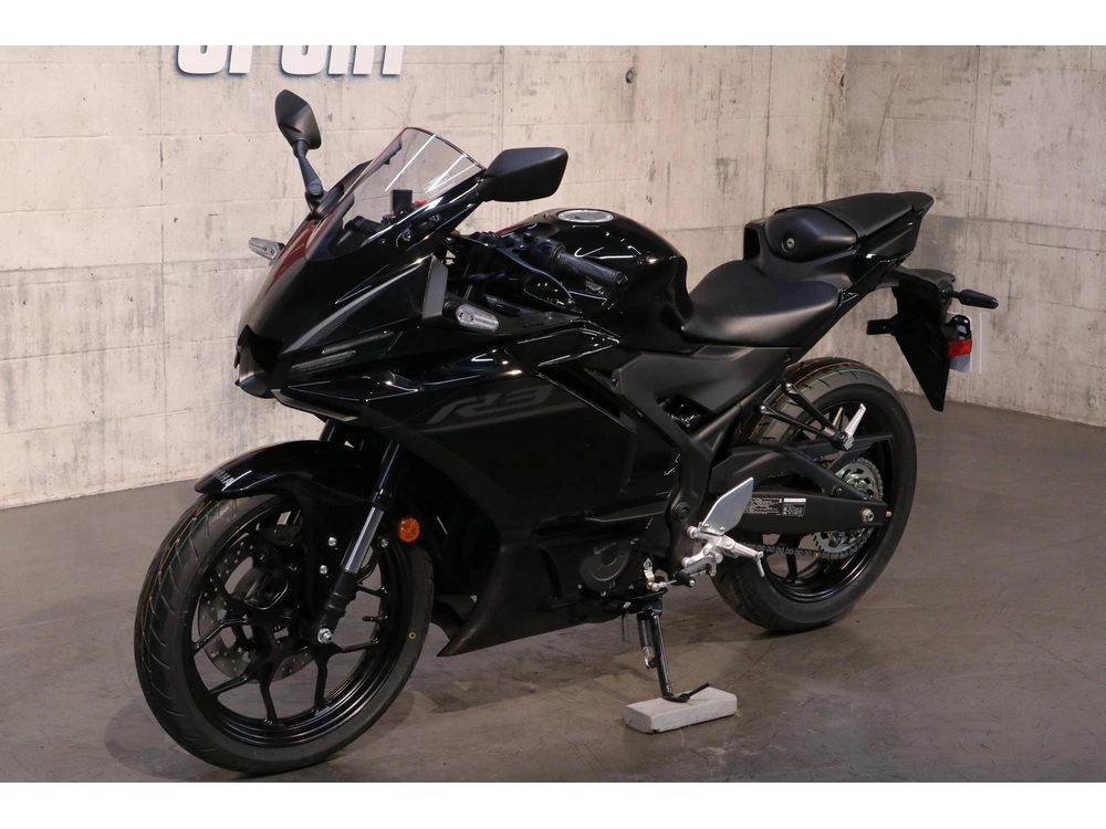 Yamaha Yzf-r3 2026 alt