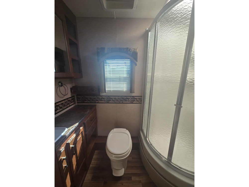 2015 Jayco Precept 35u alt
