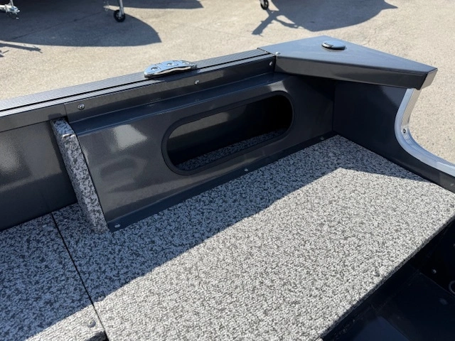 2026 Mirrocraft Outfitter F160t alt