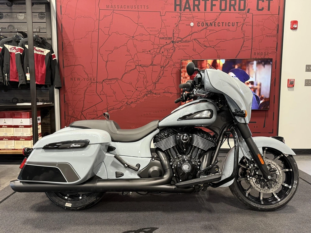 2025 Indian Motorcycle Chieftain Dark Horse, Storm Gray, 50s Dark Horse® alt