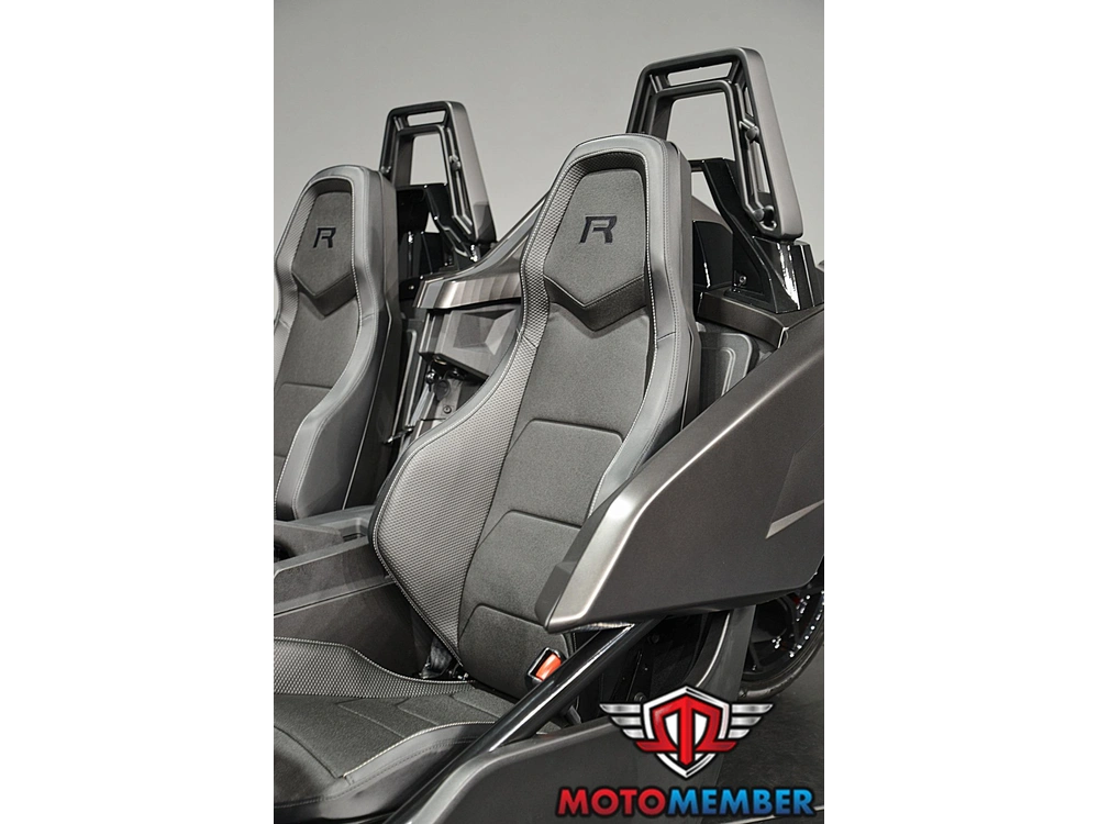 2026 Slingshot R Autodrive alt