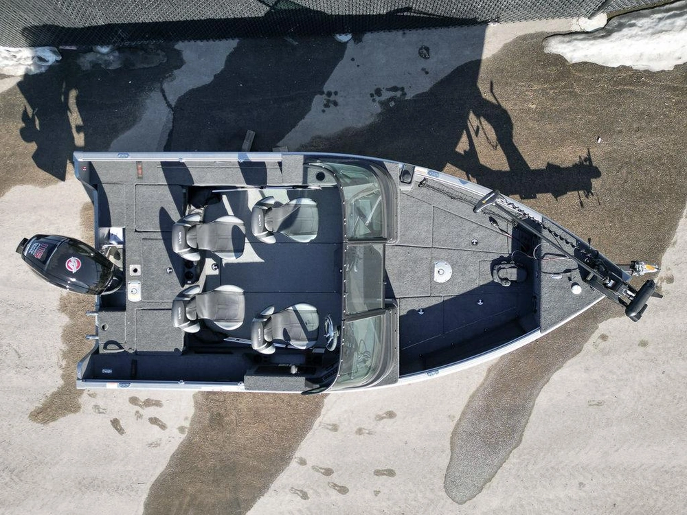 2025 Lund 1775 Impact Xs Sport alt