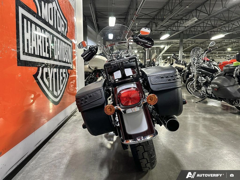 2021 Harley-davidson Heritage Classic 107 alt