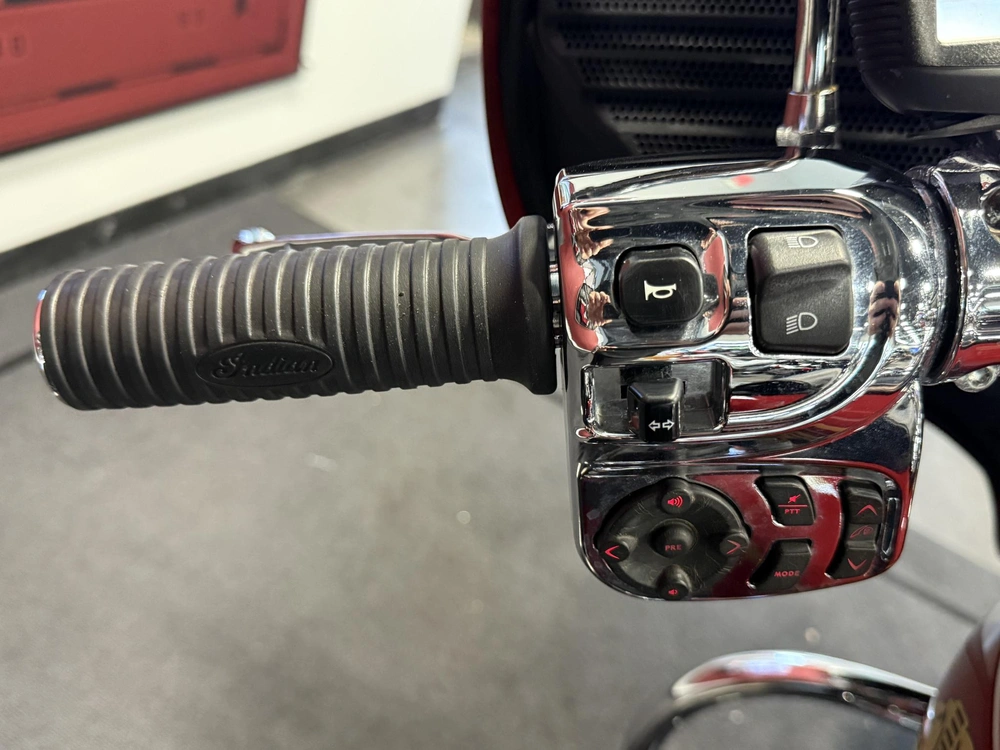 2014 Indian Motorcycle Chieftain alt