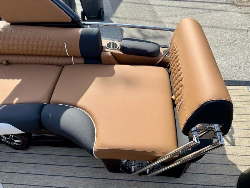 2026 Avalon Excalibur Ltd Qls 25 Pieds alt