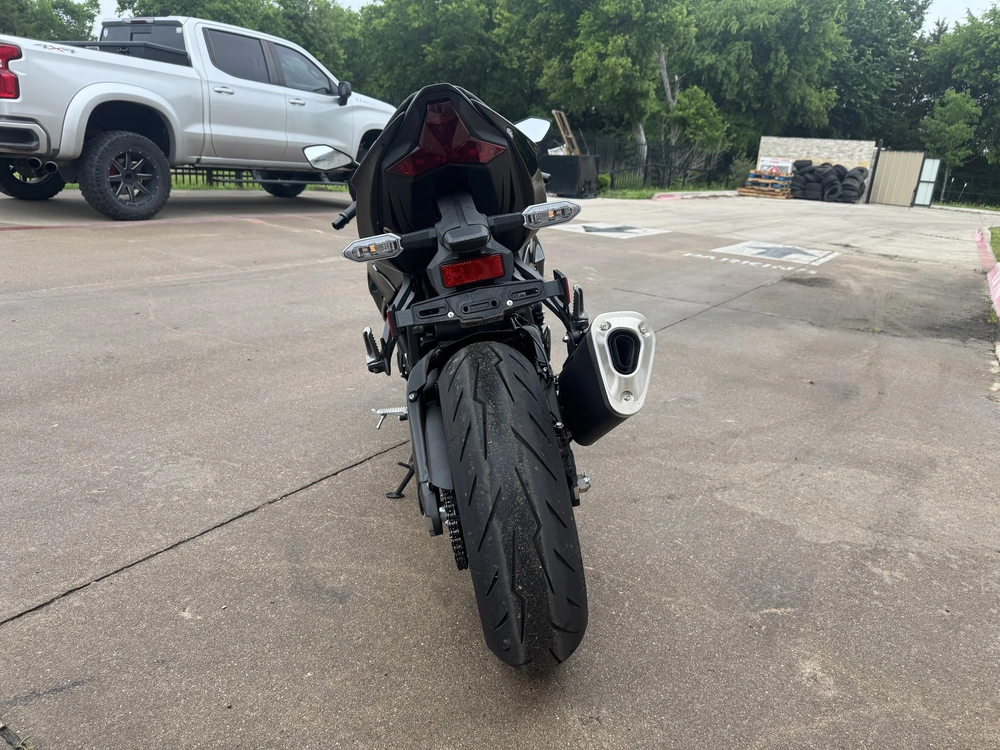 2026 Kawasaki Ninja® Zx™-6r Base alt