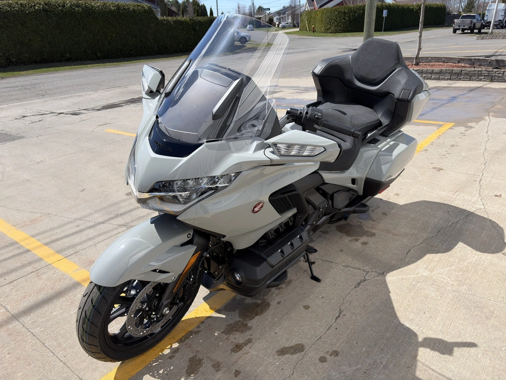 2026 Honda Gold Wing Tour Dct alt
