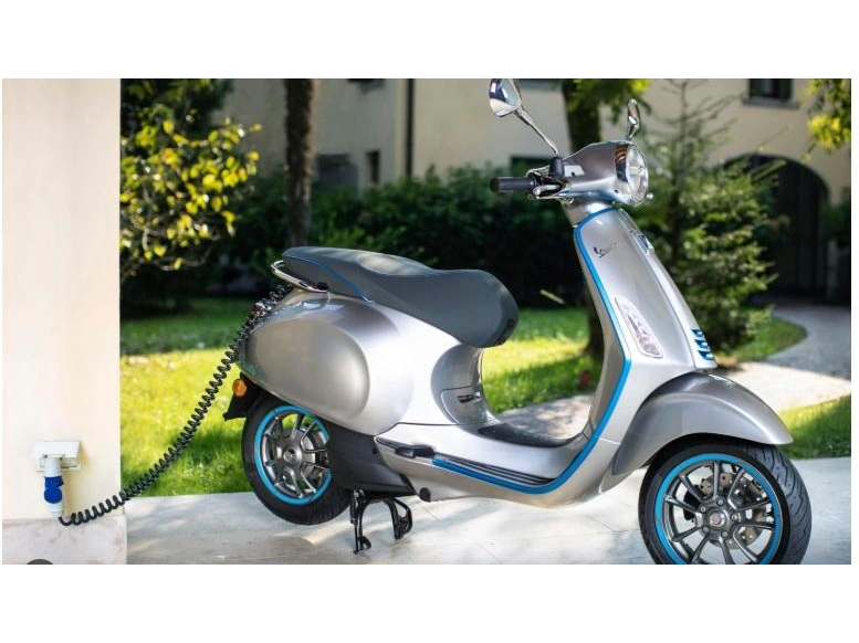 Vespa Elettrica 51 Kilo 2020 alt