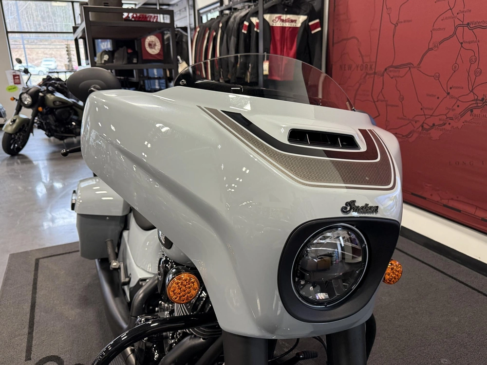 2025 Indian Motorcycle Chieftain Dark Horse, Storm Gray, 50s Dark Horse® alt