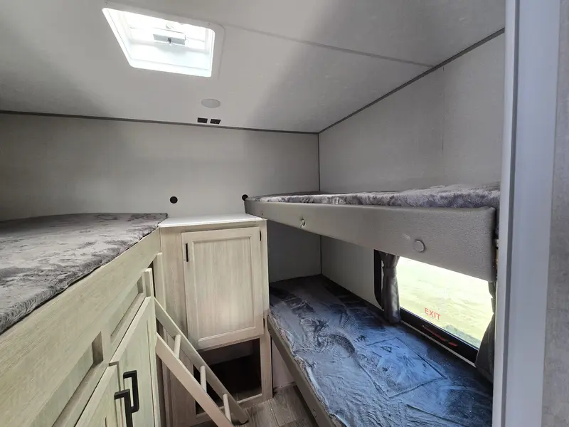 2026 Coachmen Catalina 281QBUNK