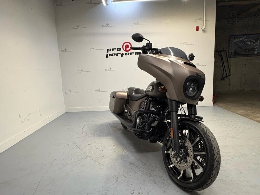 Indian Motorcycle Chieftain Dark Horse 2019 alt