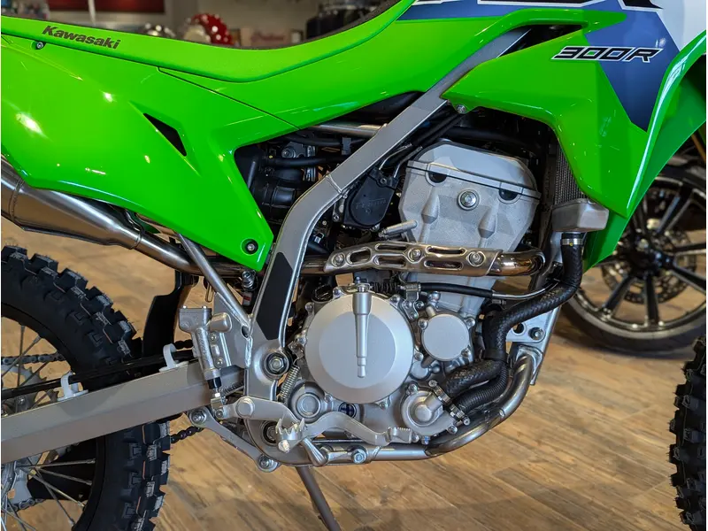 2026 Kawasaki KLX300R // Lime Green thumbnail 6