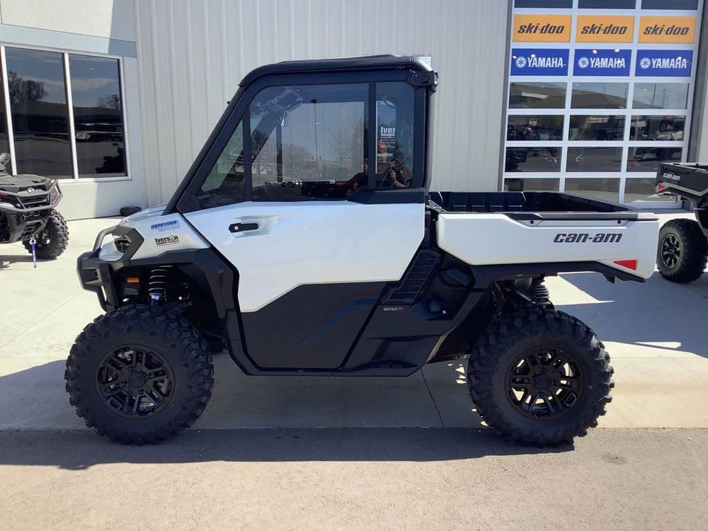 2026 Can-am Defender Limited Hd11 alt
