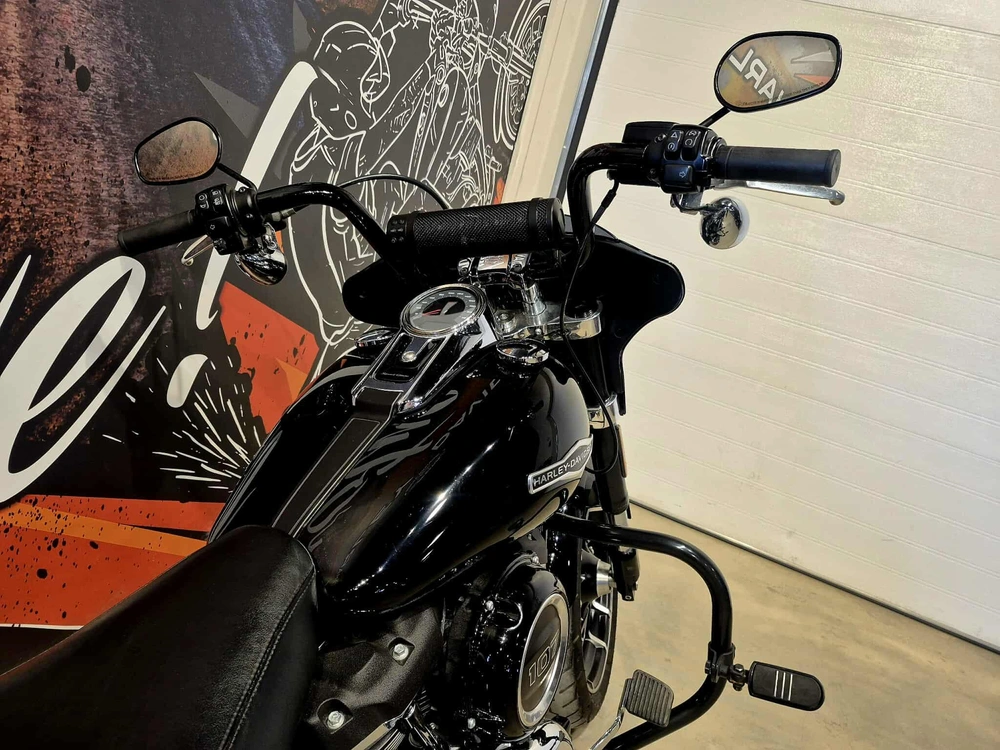 Harley-davidson Softail Sport Glide Flsb 2018 alt