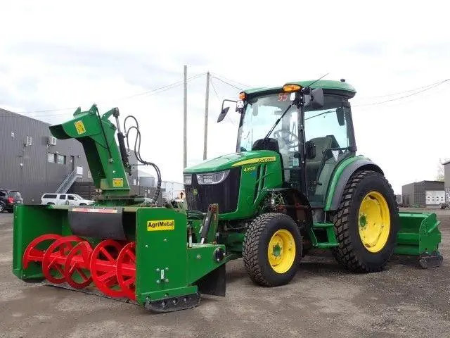 John Deere 4052R 2024