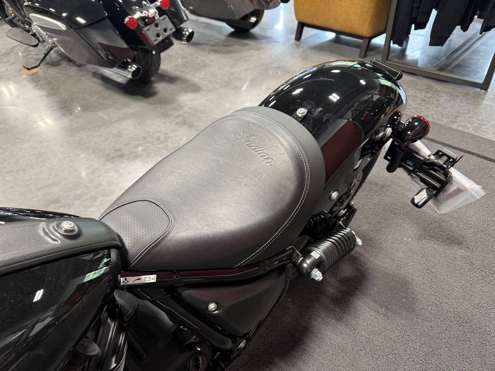 2026 Indian Motorcycle Chief alt