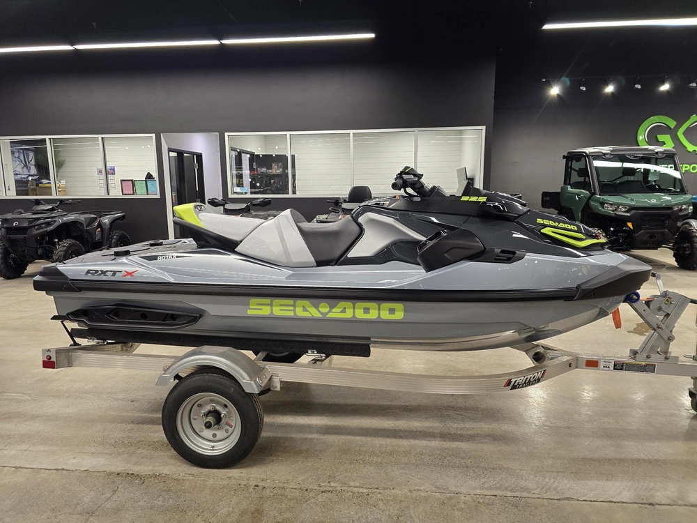 2026 Brp Rxt-x 325 alt