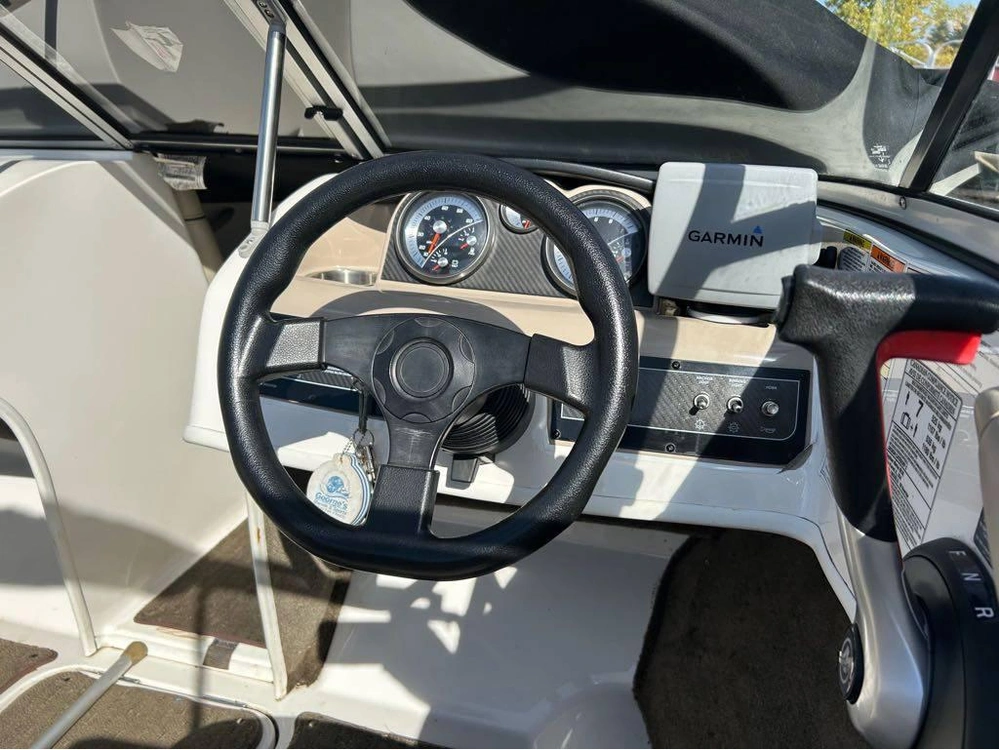 2014 Bayliner 185 Bowrider alt