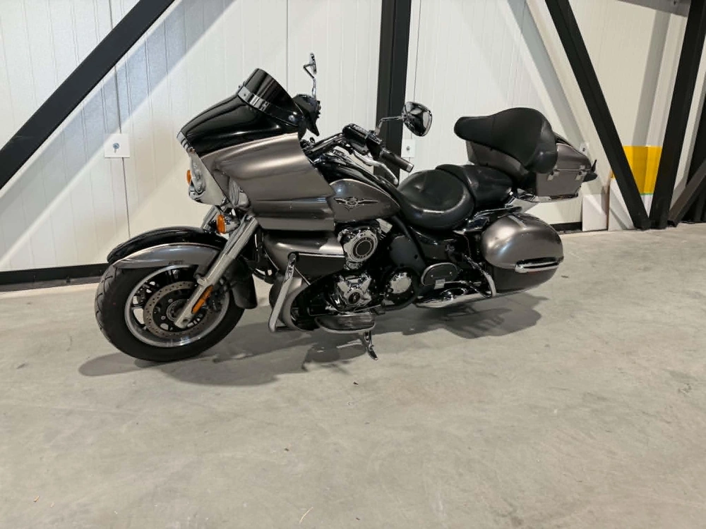 Kawasaki Voyageur 1700 2014 alt
