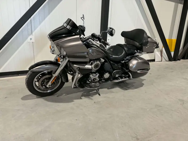 Kawasaki VOYAGEUR 1700 2014