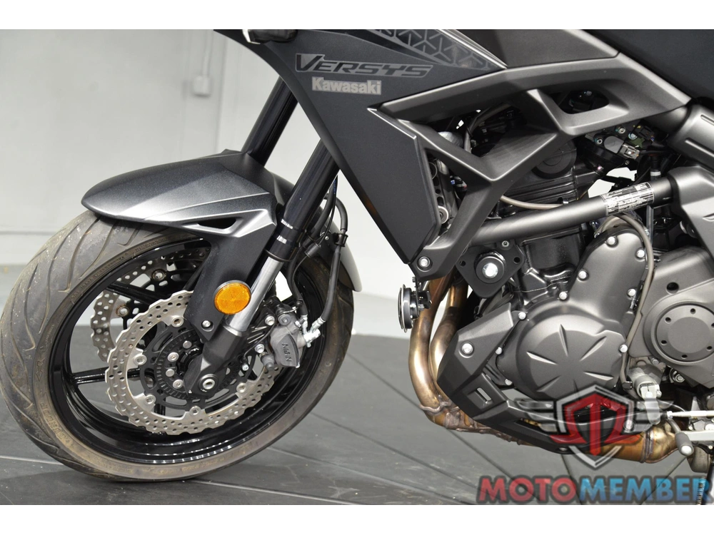 2023 Kawasaki Versys® 650 Lt alt