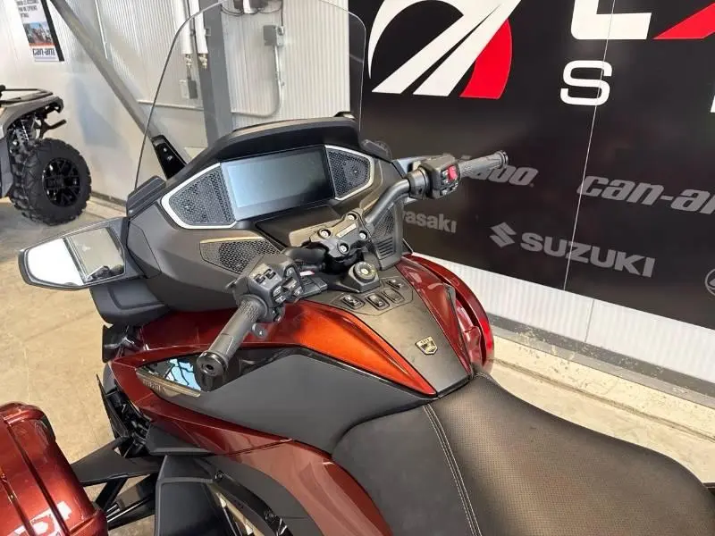 2026 Can-Am Spyder RT Sea-to-Sky (SE6)
