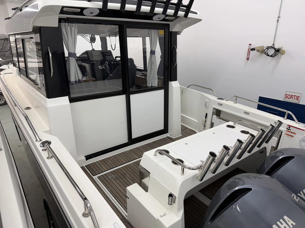 2020 Jeanneau Nc 895 Sport alt