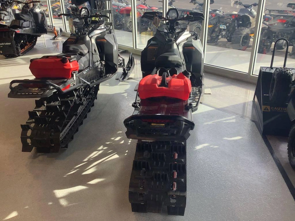 2025 Ski-doo Summit Adrenaline With Edge Package 850 E-tec® 165 3.0 alt