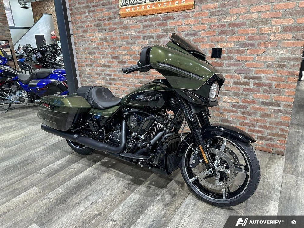 2026 Harley-davidson Street Glide alt