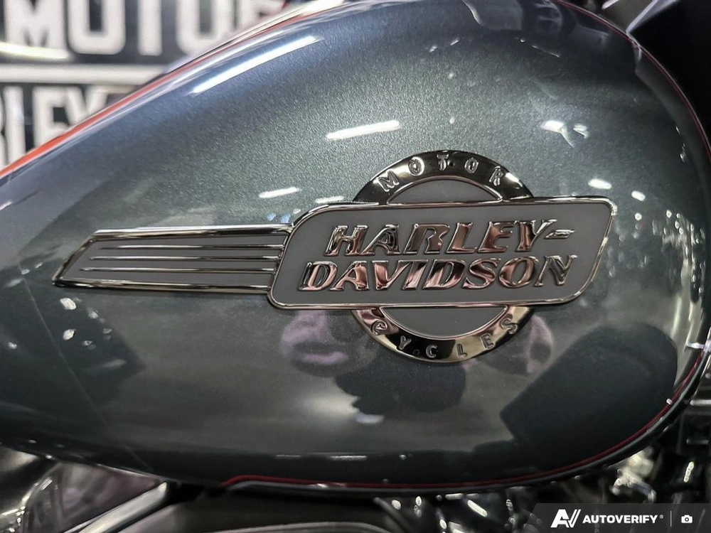 2025 Harley-davidson Tri Glide Ultra alt