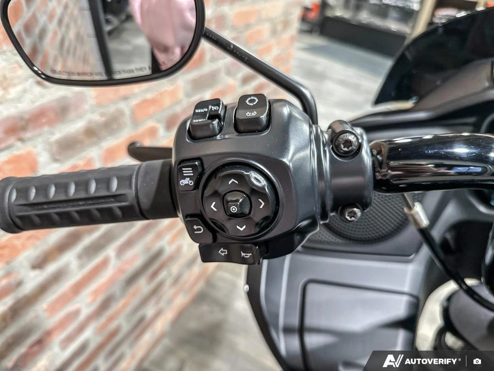 2026 Harley-davidson Road Glide alt