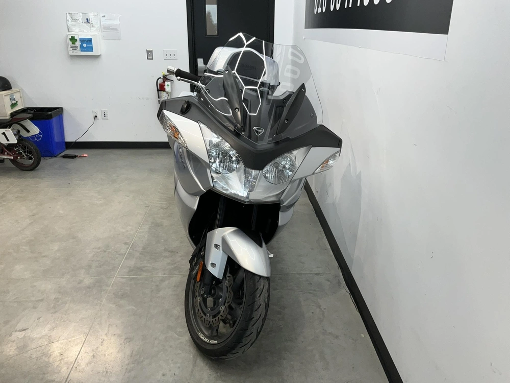 Triumph Trophy Se 2013 alt