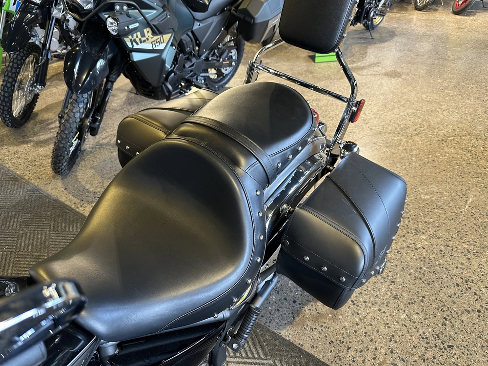 2026 Kawasaki Vulcan 900 Classic Lt alt