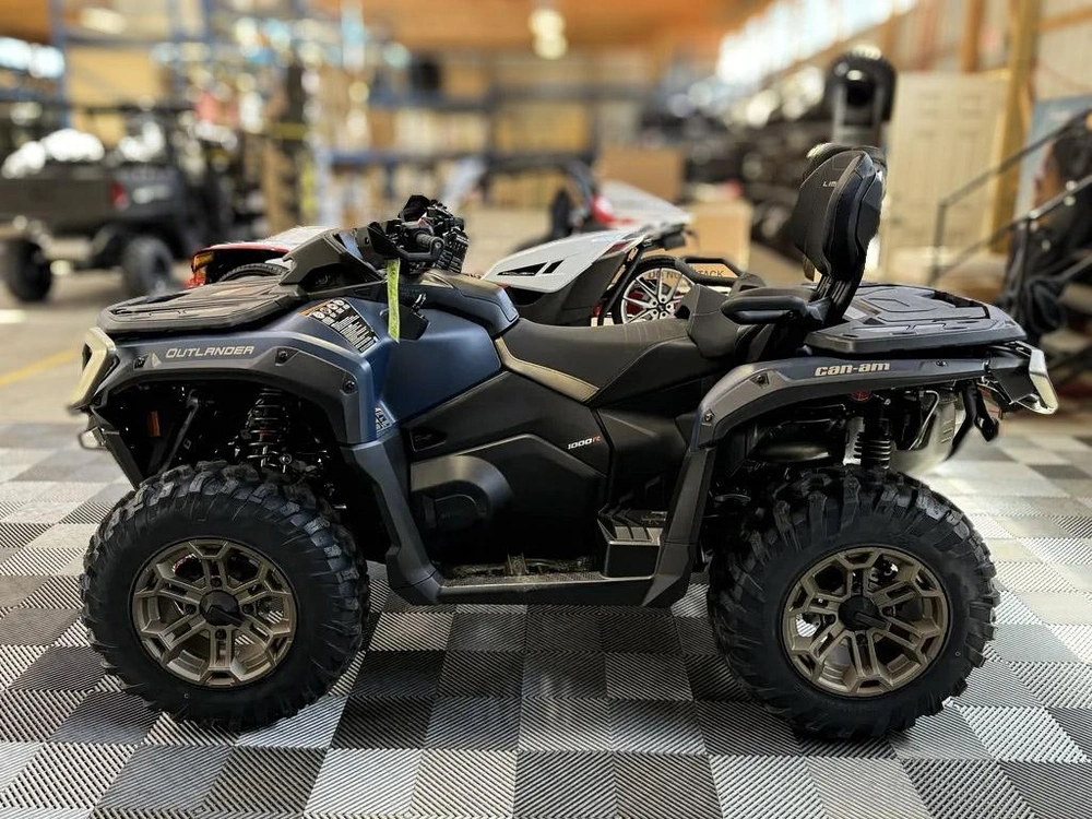 2026 Can-am Outlander Max Limited 1000r W/ 10.25in Display & Smart-shox alt