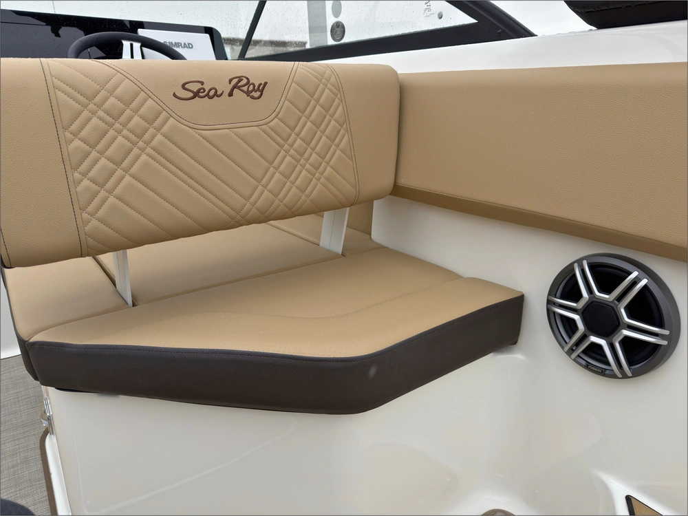 2026 Sea Ray Sdx 230 alt