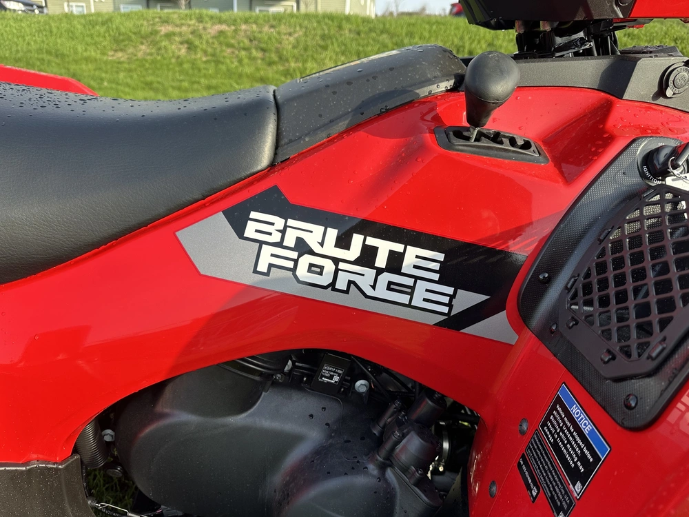 2026 Kawasaki Brute Force 750 alt