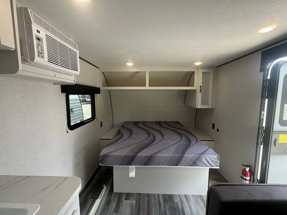 2027 Jayco Jay Flight Slx - Sport Edition 170fq alt