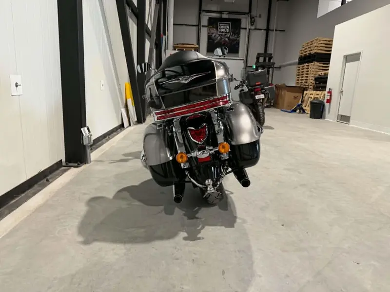 Kawasaki VOYAGEUR 1700 2014