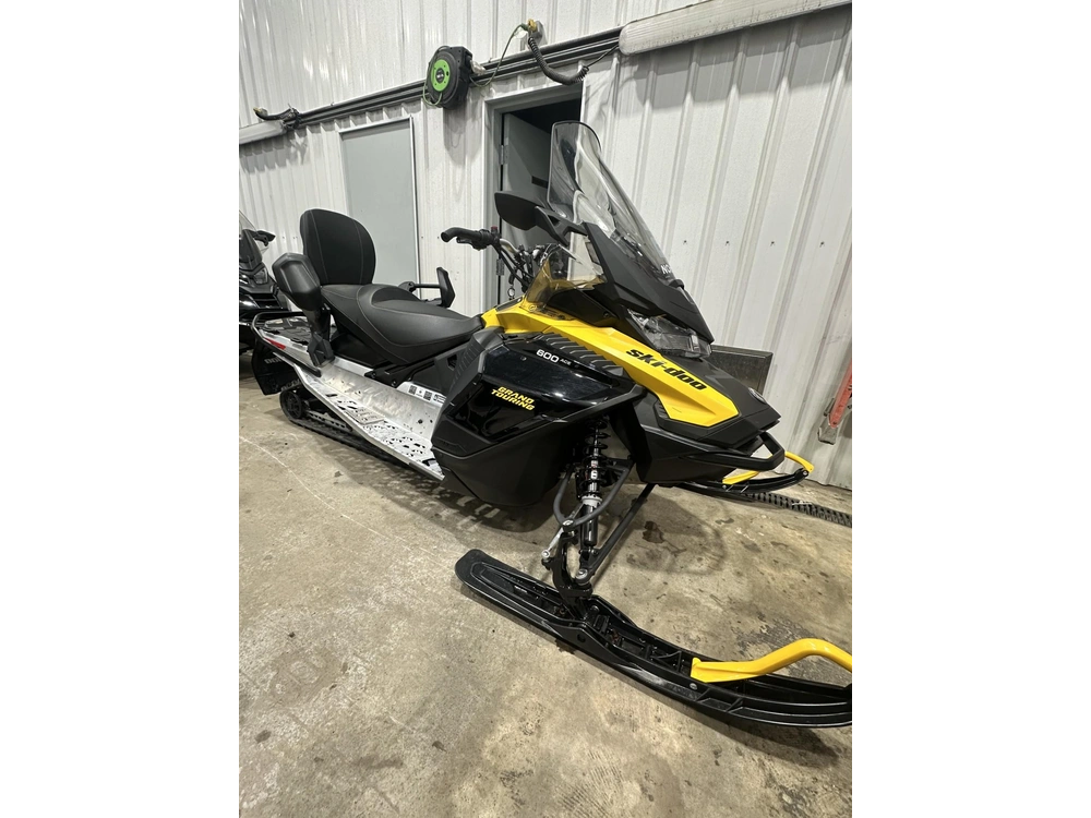 Ski-doo Grand Touring 600 Ace 2025 alt