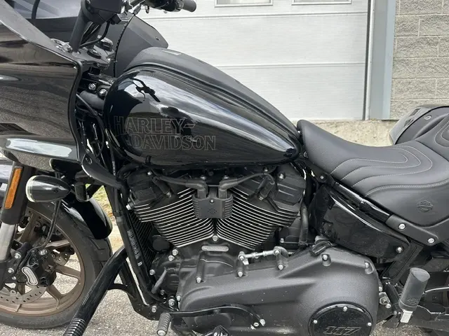 Harley-Davidson LOW RIDER ST FXLRST 2024